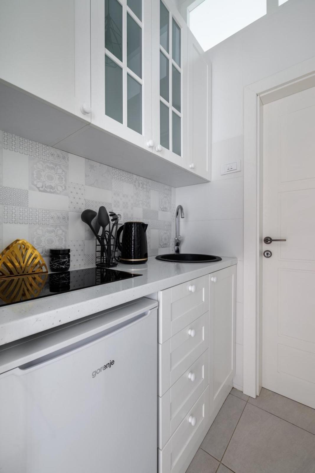 N-stay Apartman *